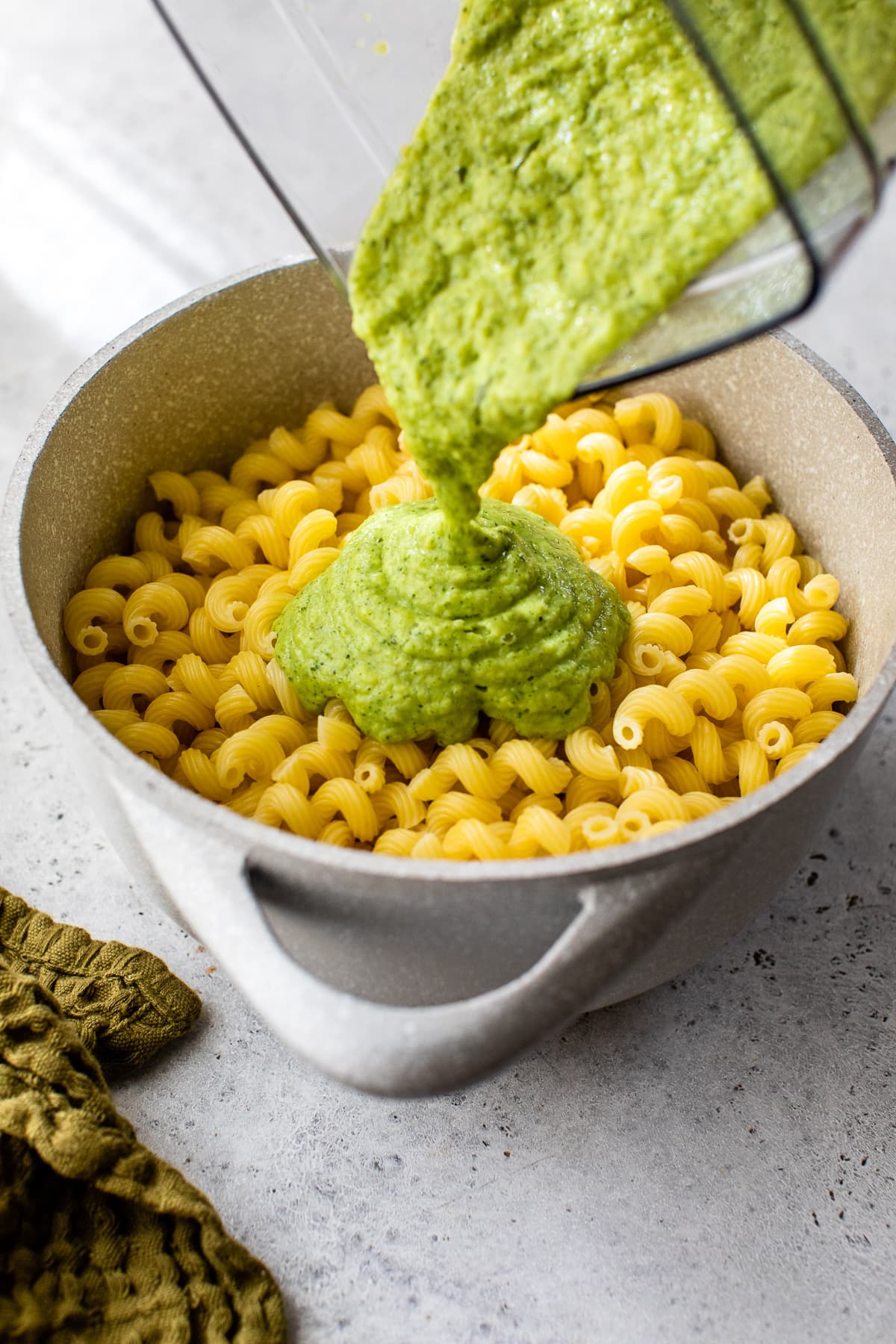 Creamy Zucchini Pasta 